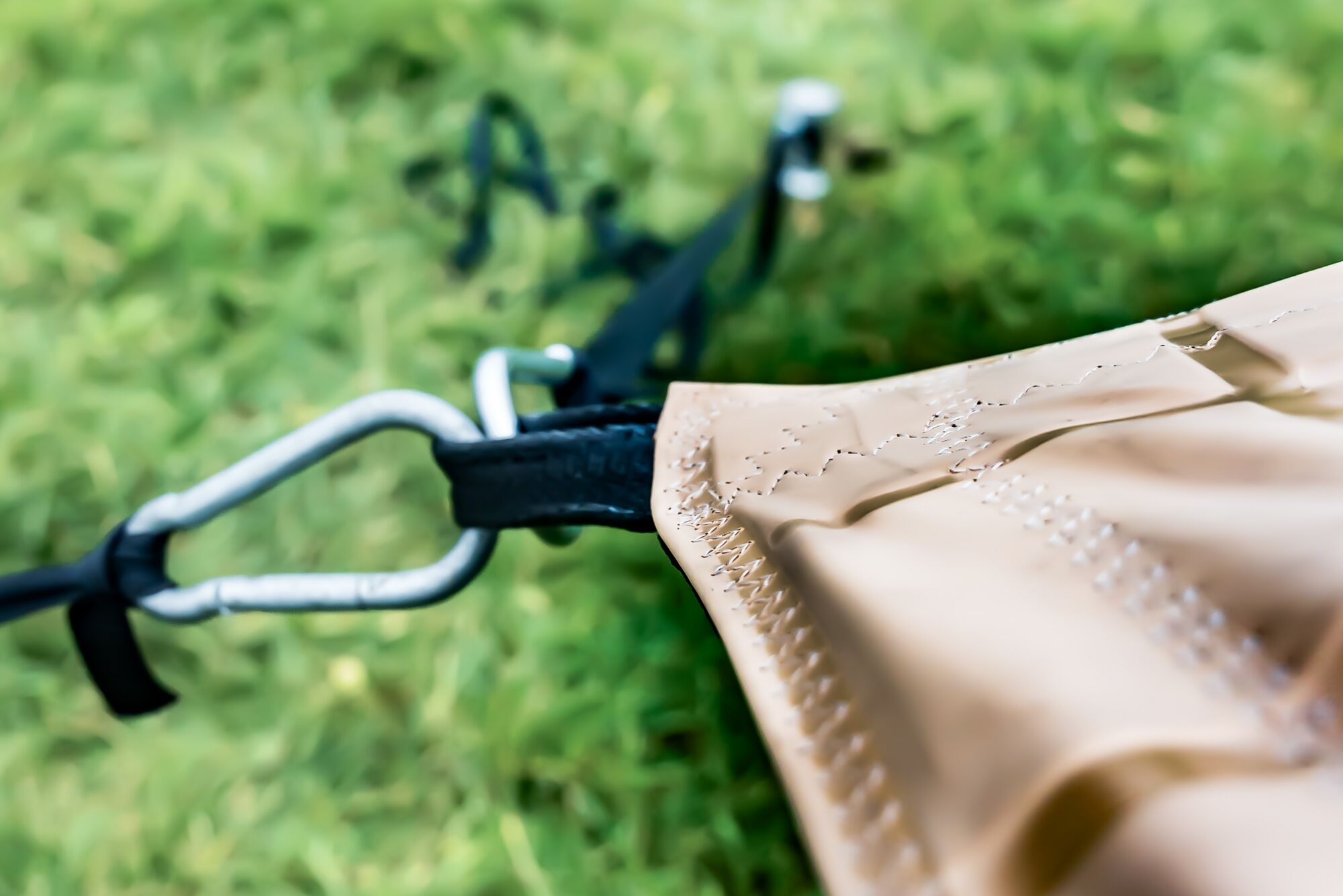 triflexx stretch tent carabiner loop