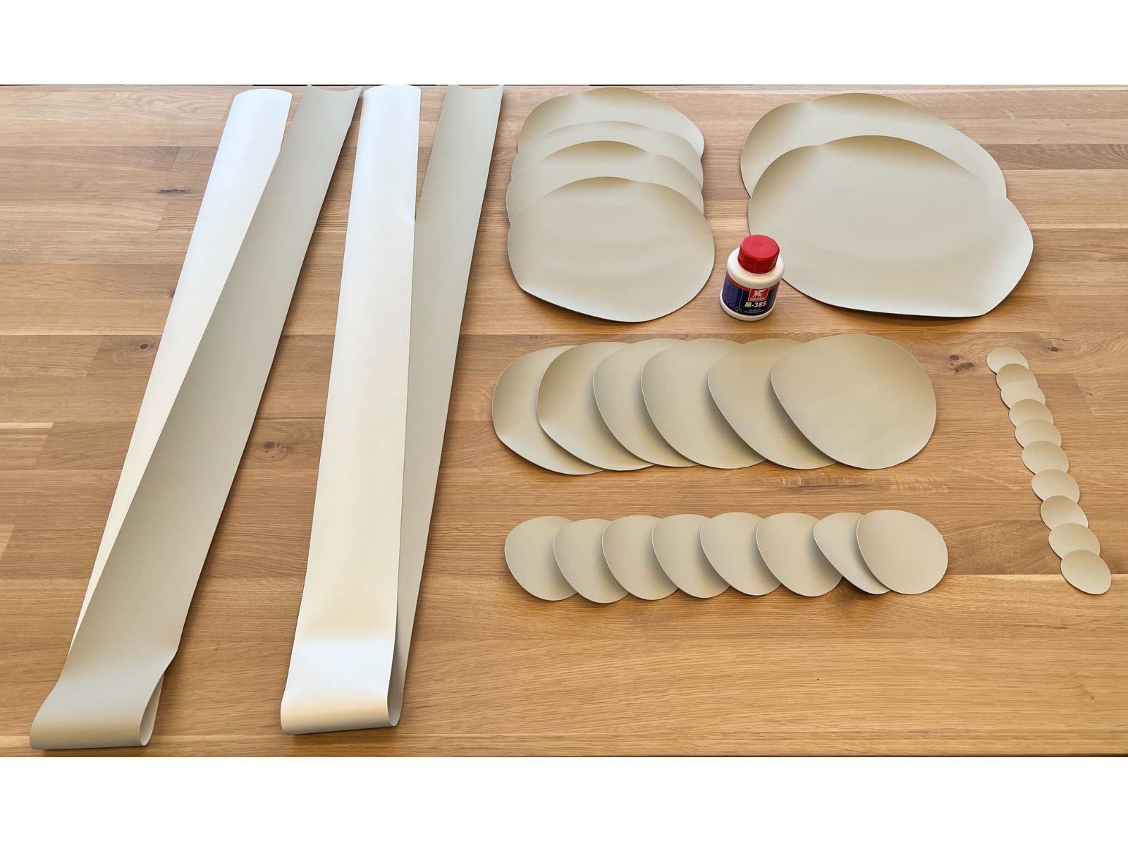 Stretch tent Triflexx repair kit | Various patches (+/- 1,5 m²) + glue Sand (out)/Cream (in)