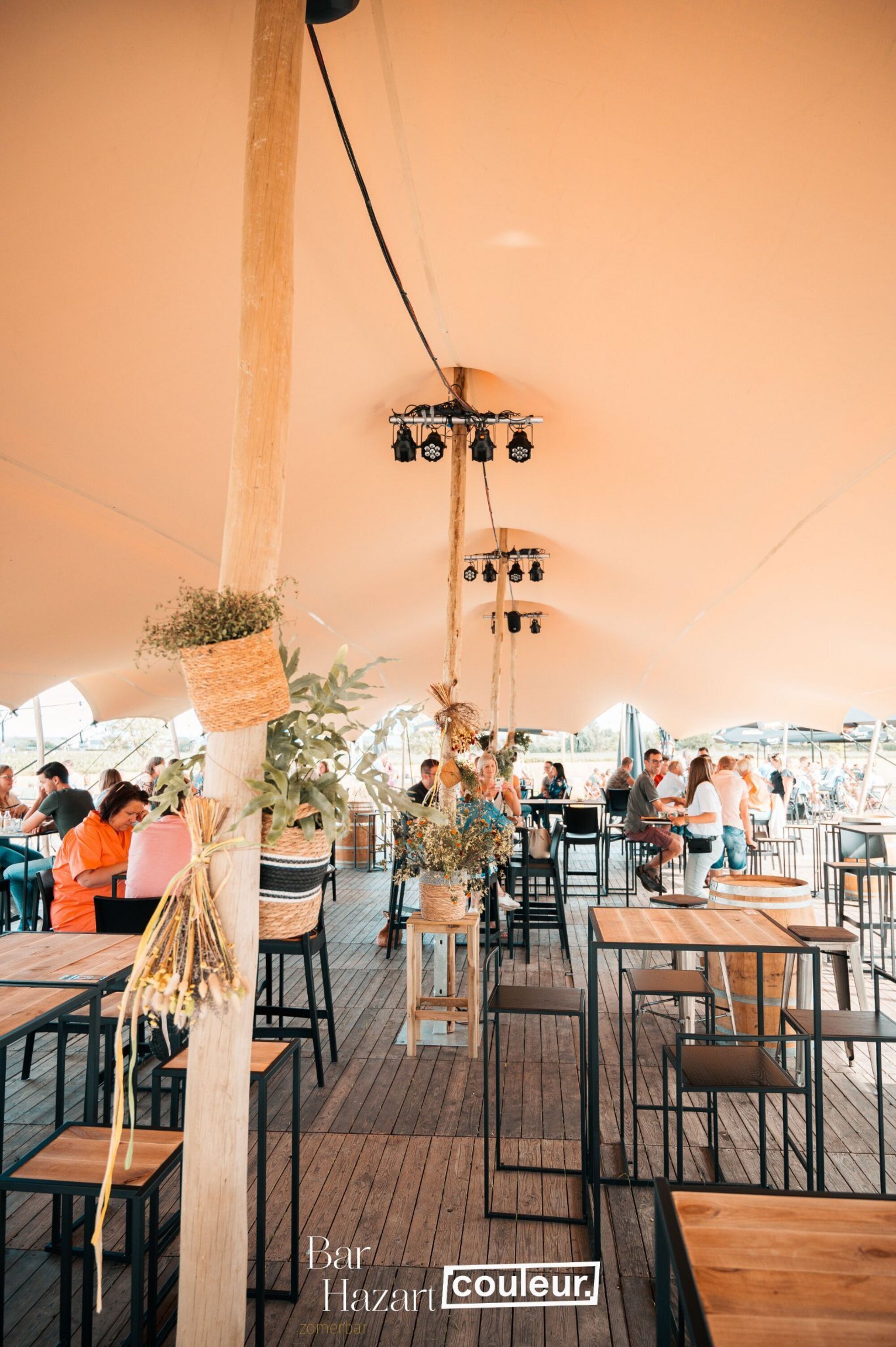 Carpa beduina Triflexx (560 g/m²) con abrazaderas - 10 x 21,5 m - Sahara/Sahara