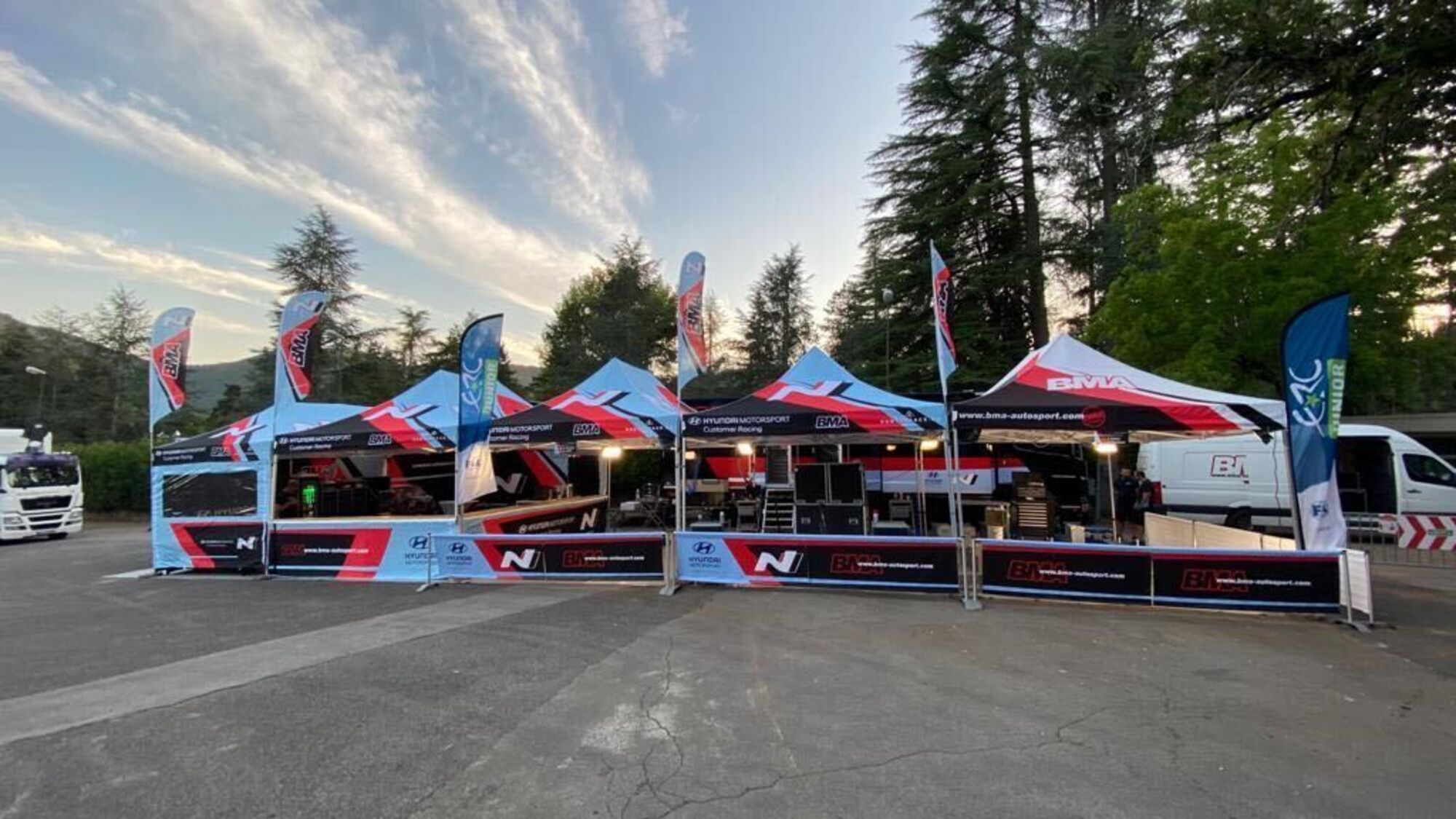 Carpa plegable AluForce con techo de PVC- 4x6m blanco