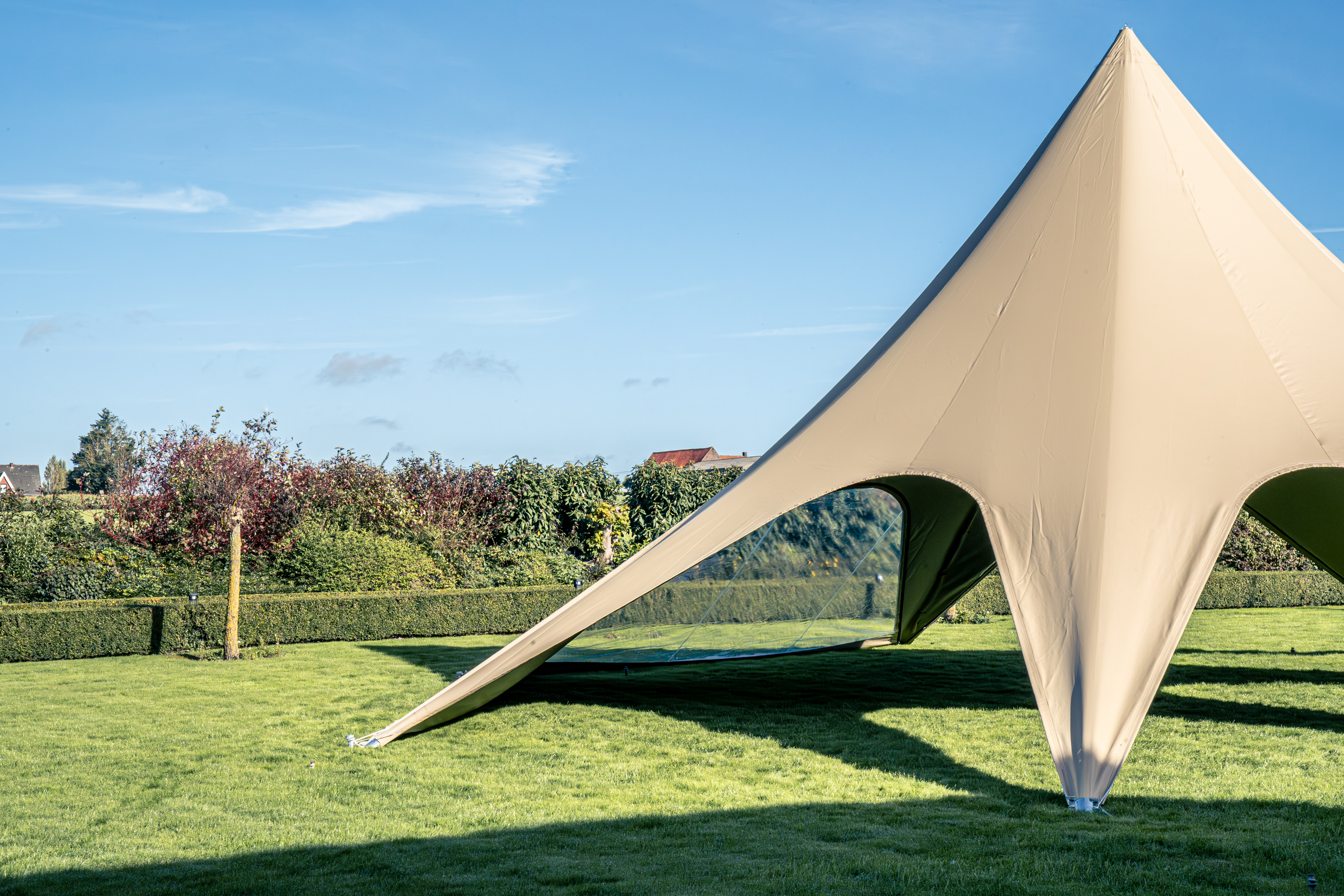 Tente étoile Stellar 7 textured - set 15 m - pvc - Toit sable - Structure noir