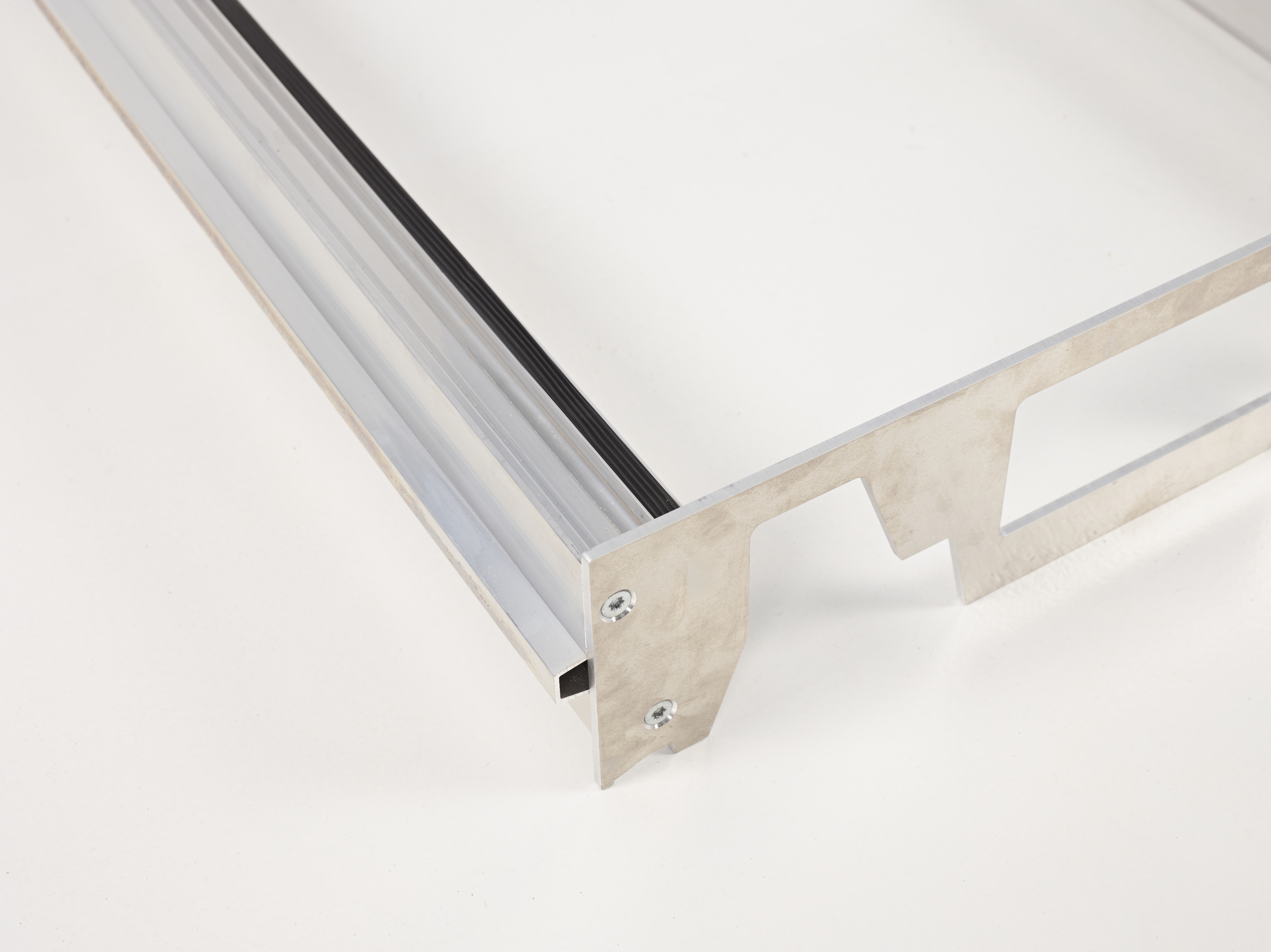 Assembled cassette floor with cushioning - 1 x 2.5 m - without wood