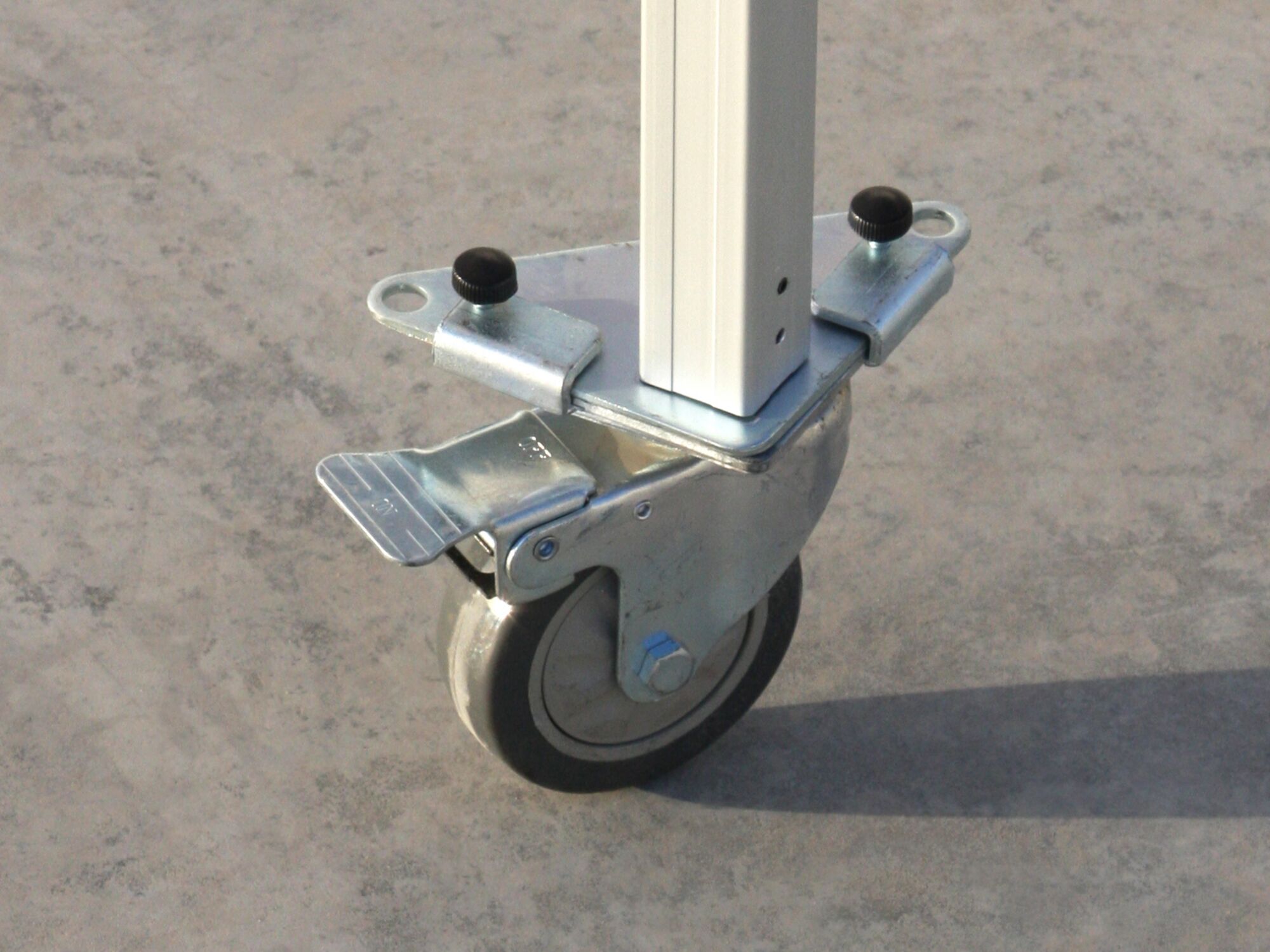 Roulette pour tonnelle pliante aluminium